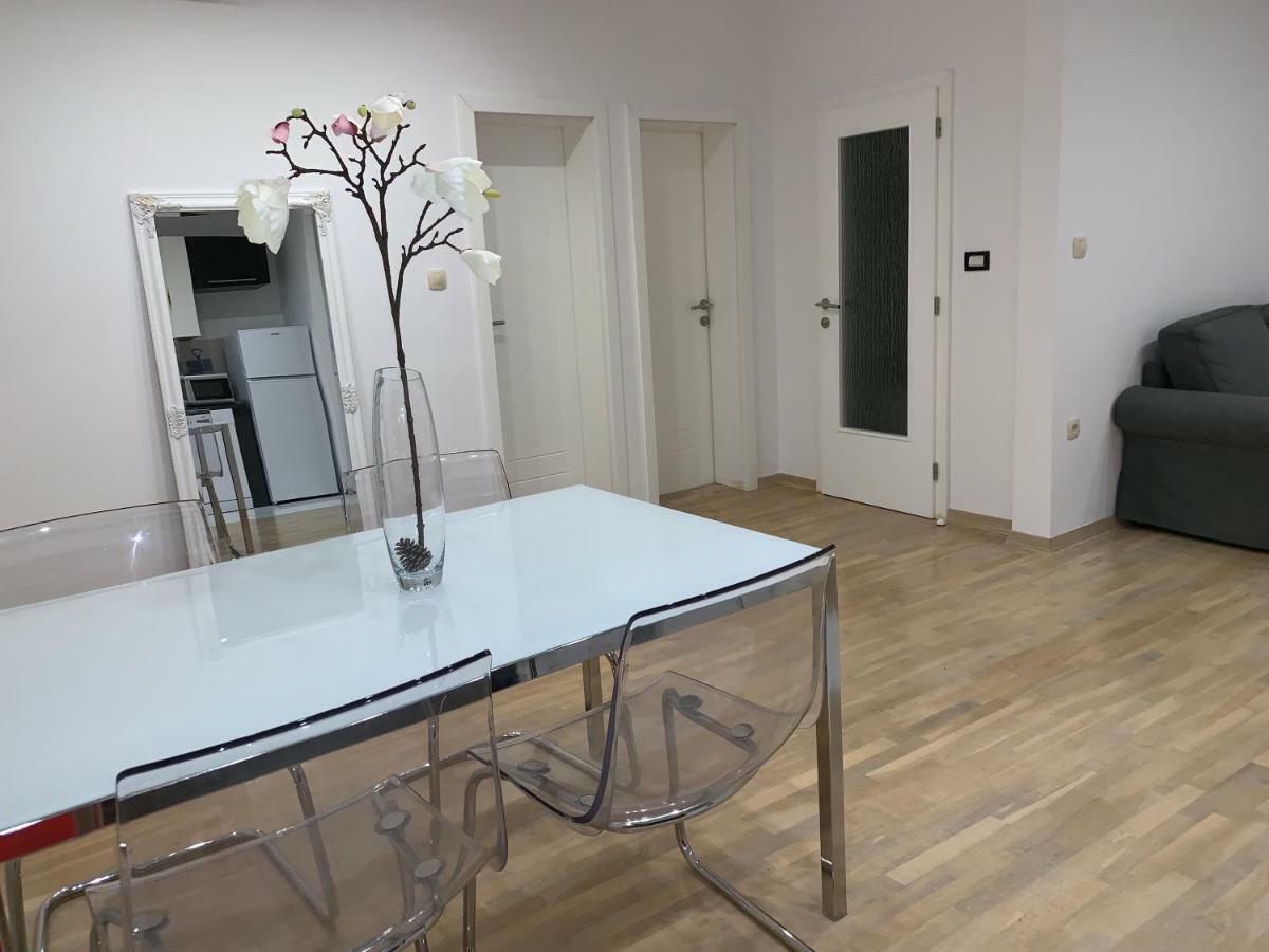 Apartments Lux Pag Pag Town Dış mekan fotoğraf