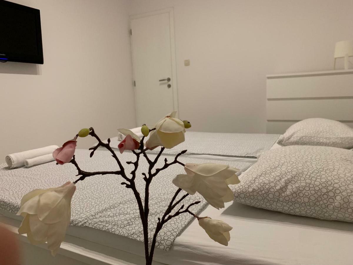 Apartments Lux Pag Pag Town Dış mekan fotoğraf